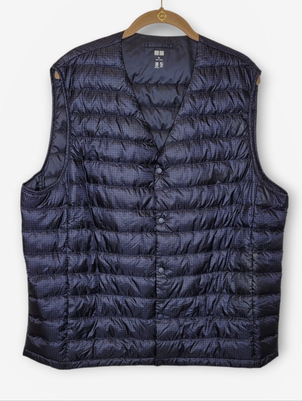 Uniqlo Vneck Ultra Light Down Snap Front Vest XL Navy Mini Houndstooth
